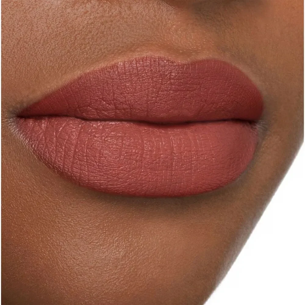 Gucci Liquid Matte Lipstick They Met in Argentina 208 Long-lasting